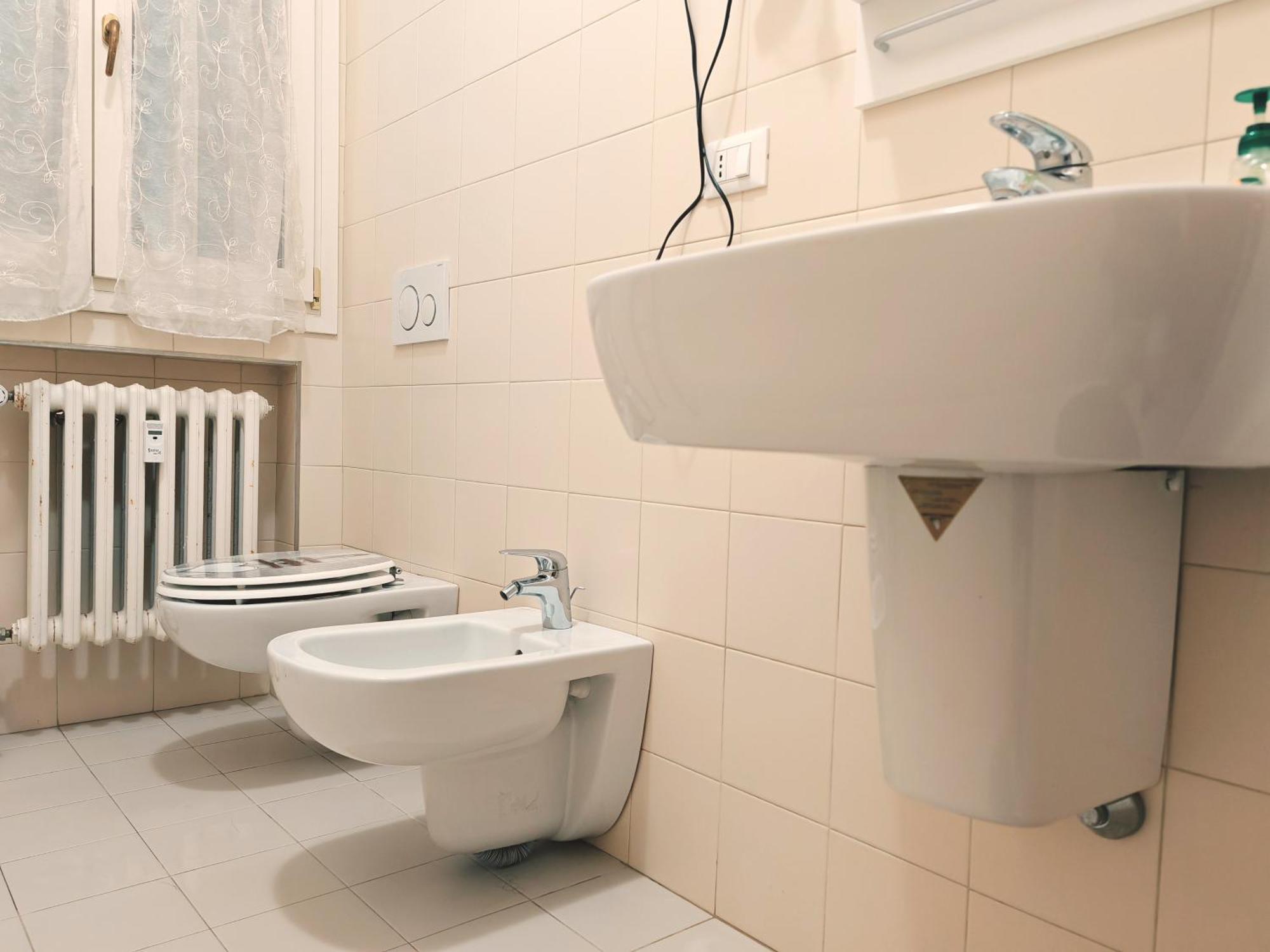 Goldmine Guest House 1 Венеция Экстерьер фото